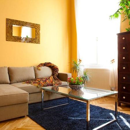 Bouillon Apartman Budapest Room photo